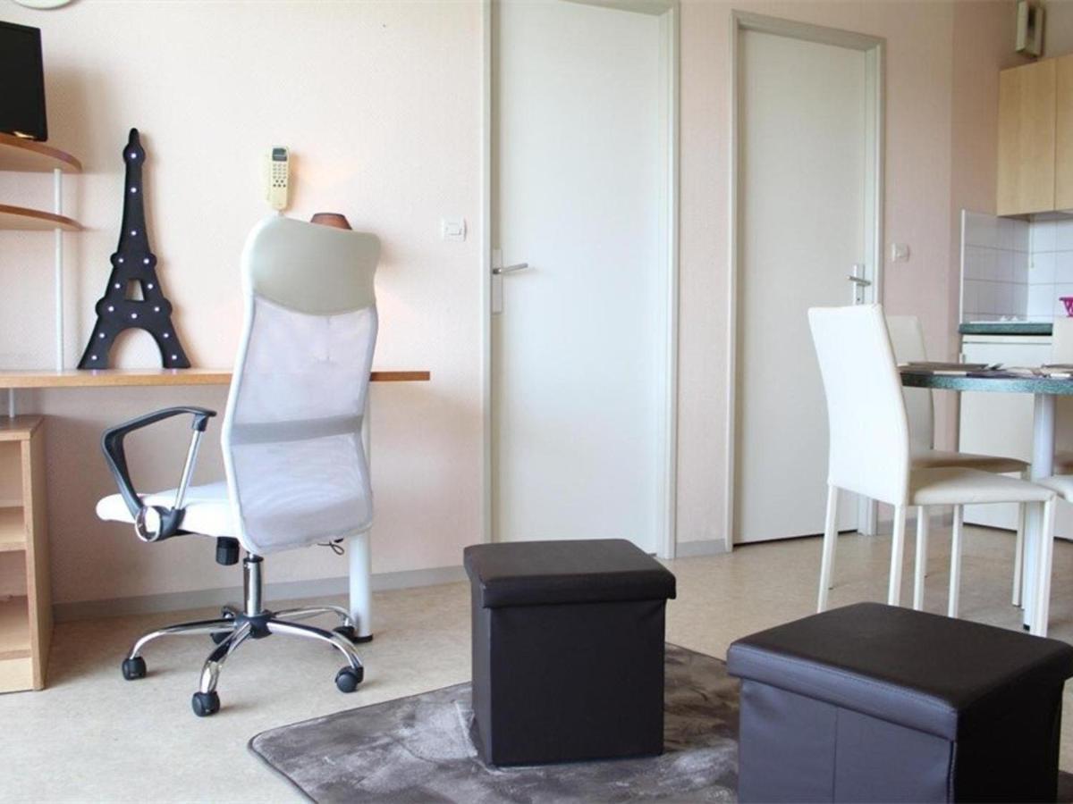 Studio La Rochelle, 2 pièces, 4 personnes - FR-1-246-174 Appartamento La Rochelle  Esterno foto